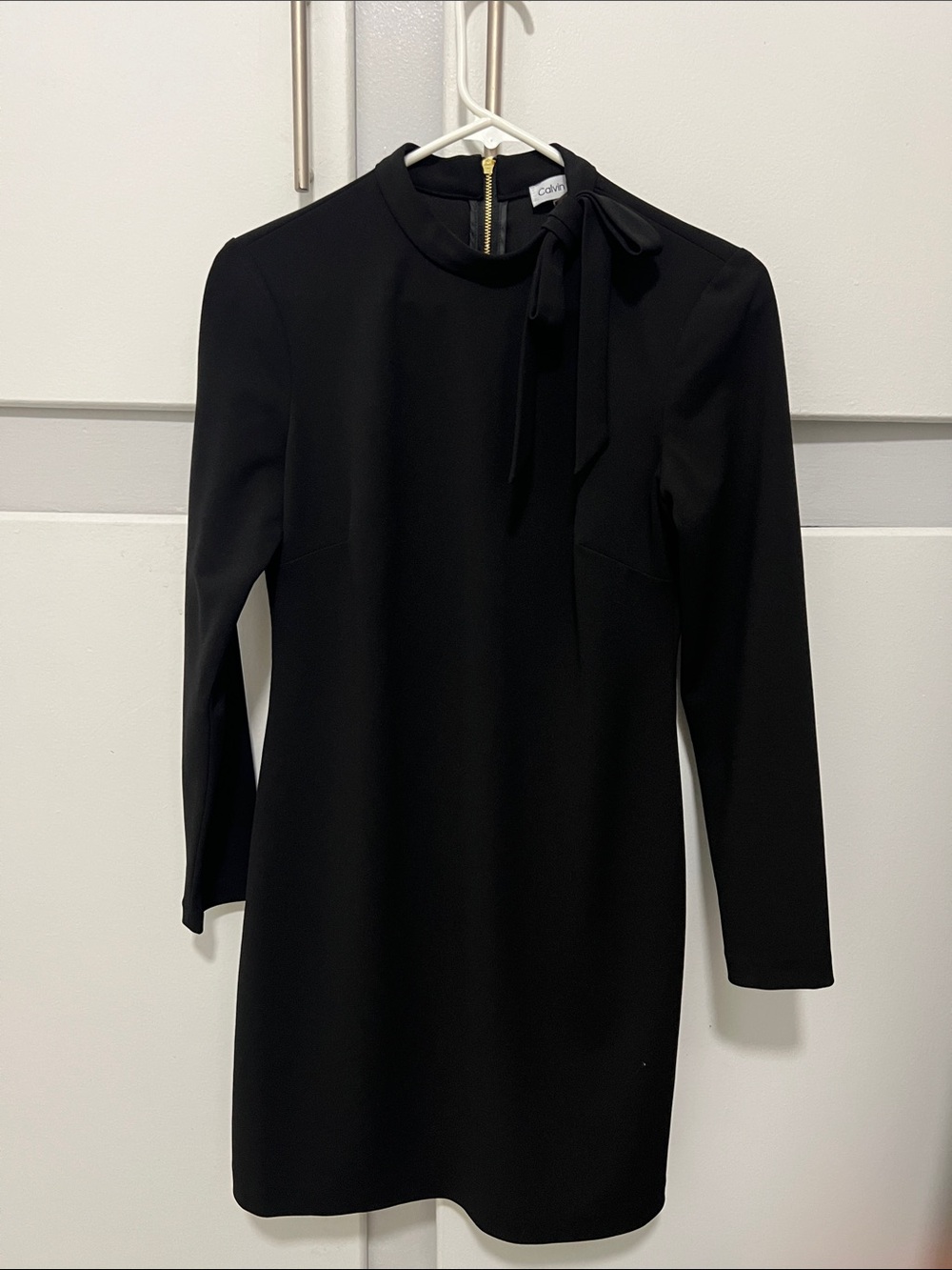 Calvin Klein Black Long-Sleeve Bow-Tie Shift Dress